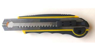 Нож технич. 18*100*0.5mm ABC- обрез.усил.метал.направл.5 лезвий в компл 81771 (1/12/144шт) MaxiTool	