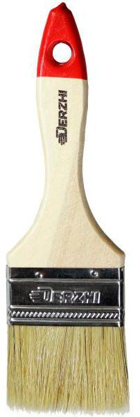 Кисть плоская DERZHI "МАСТЕР", светлая натуральная щетина, деревянная ручка, 63мм(1/12/300) 8103-063