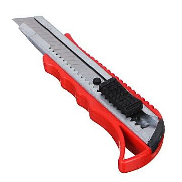ЕРМАК Нож сегментный с фиксатором, толщина лезвия 0,4мм, ширина 18мм, пластик, металл  685-018