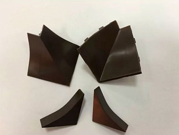 Набор комплектующих к плинтусу для столешницы Идеал Венге