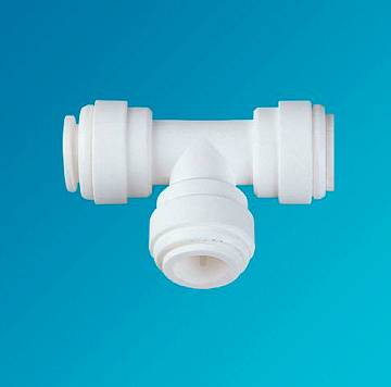 Тройник 1/4-1/4-1/4 трубка-трубка-трубка UT0404